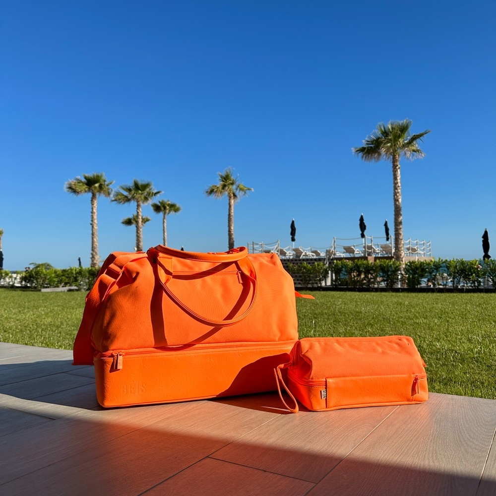 BÉIS Travel Weekender Creamsicle